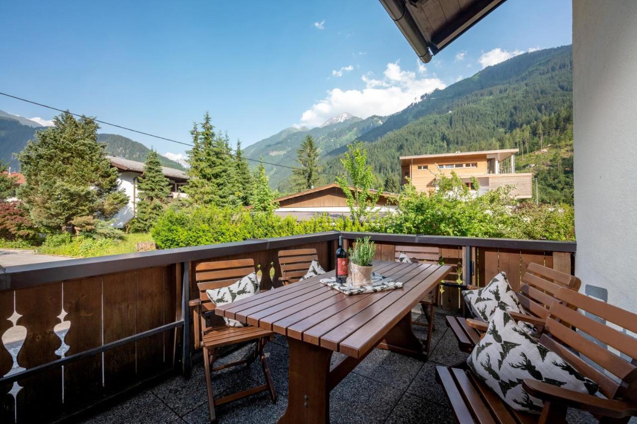 Ferienhaeuser Mayrhofen Bagian luar foto
