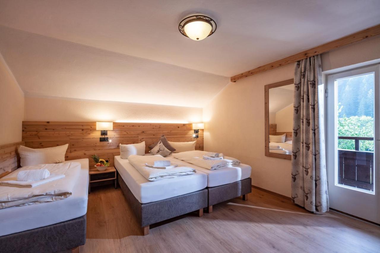 Ferienhaeuser Mayrhofen Bagian luar foto