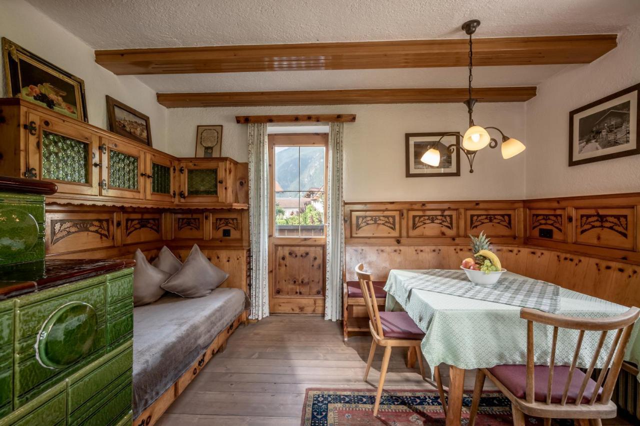 Ferienhaeuser Mayrhofen Bagian luar foto
